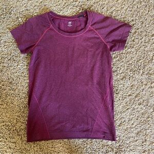 Medium violet pink H&M workout shirt